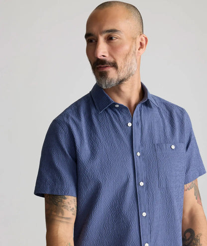 Performance Seersucker Short-Sleeve Shirt