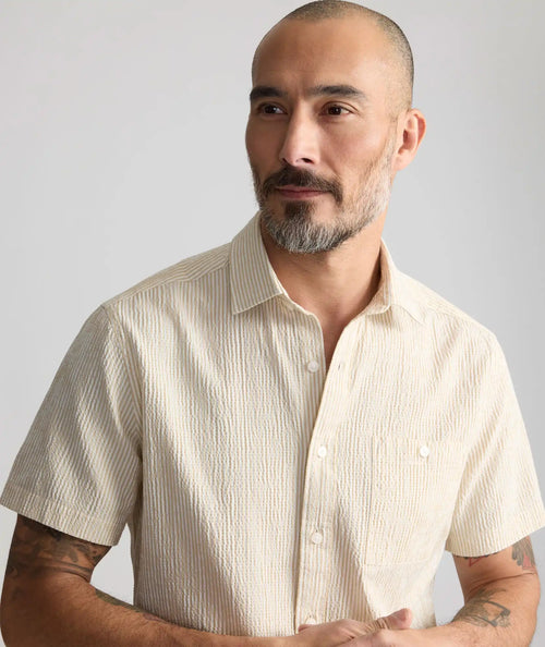 Performance Seersucker Short-Sleeve Shirt