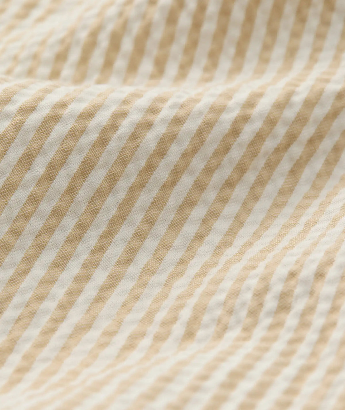 Performance Seersucker Short-Sleeve Shirt