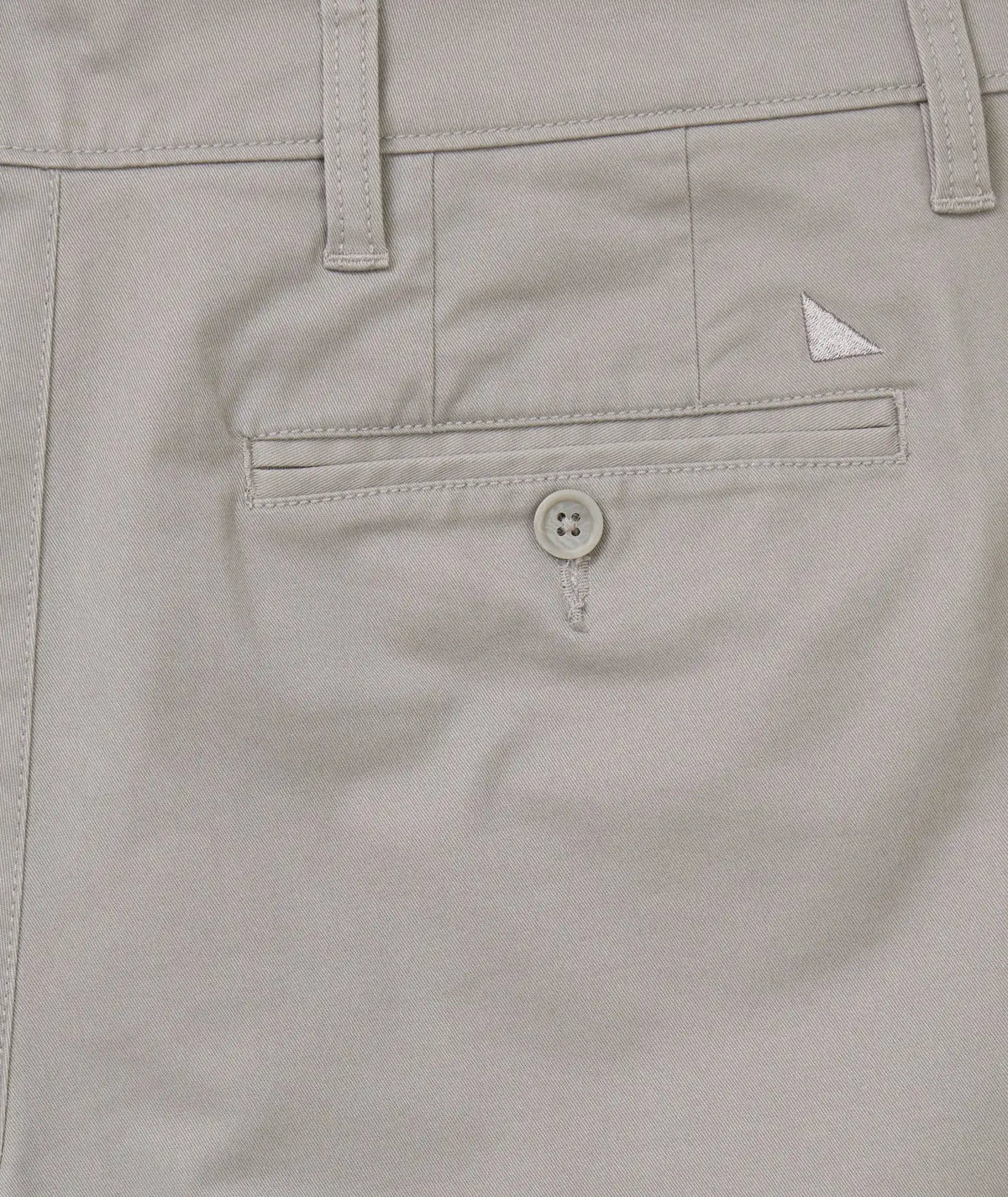 7" Stretch Chino Shorts